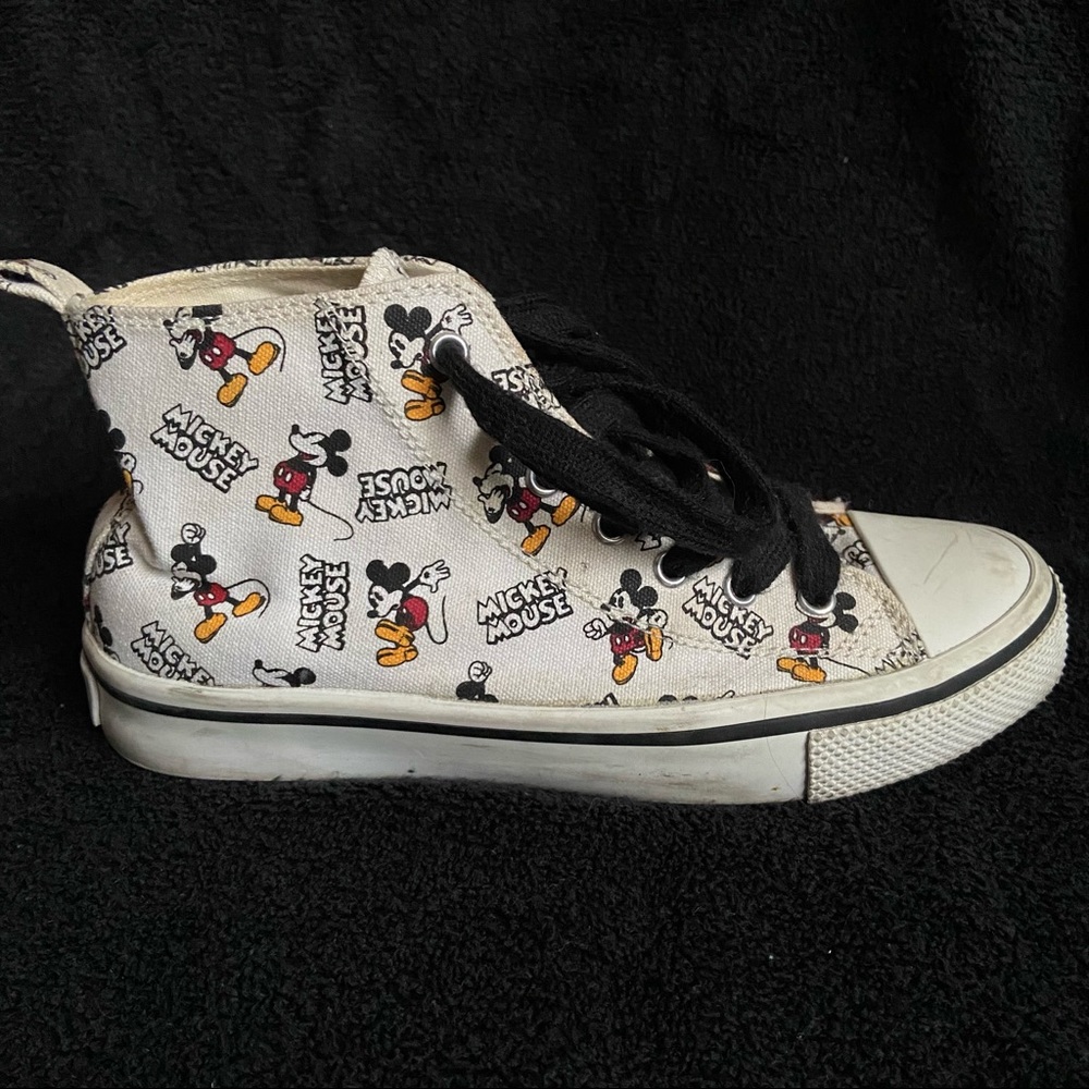 FOREVER 21 / mickey mouse high top sneakers